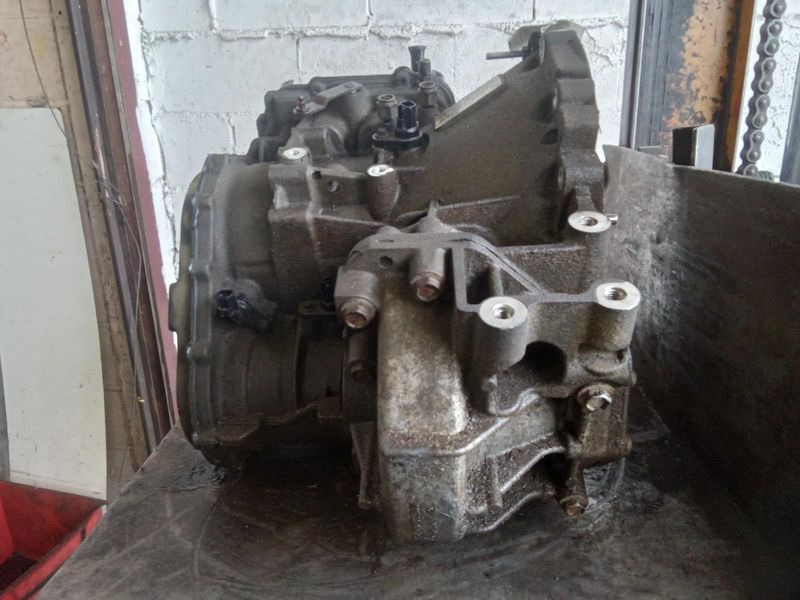 2012 Dodge Avenger 3.6l v6 Used Transmission (Price- 1195)