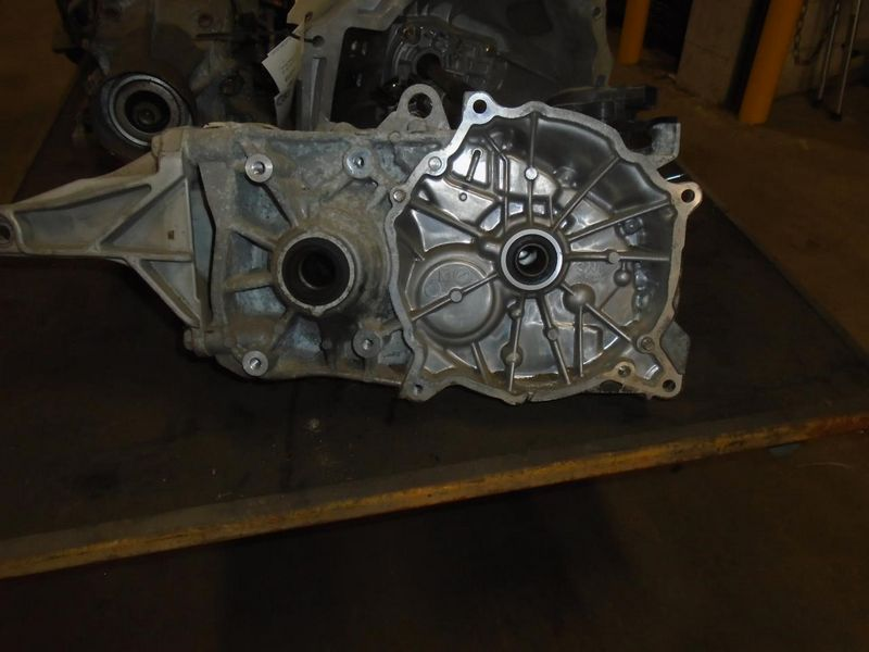 2003 Nissan Altima 3.5l v6 Used Transmission (Price- 1100)