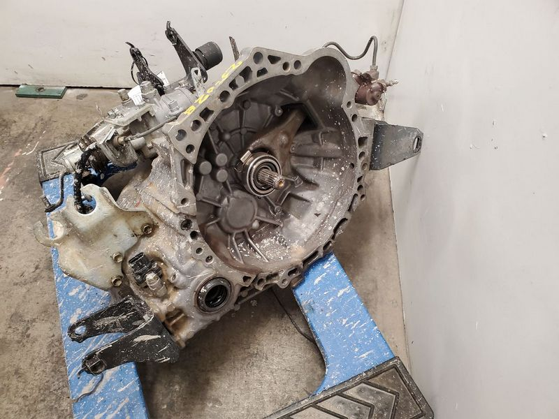 2006 Toyota Corolla Mt, fwd, 5 speed Used Transmission (Price- 1350)