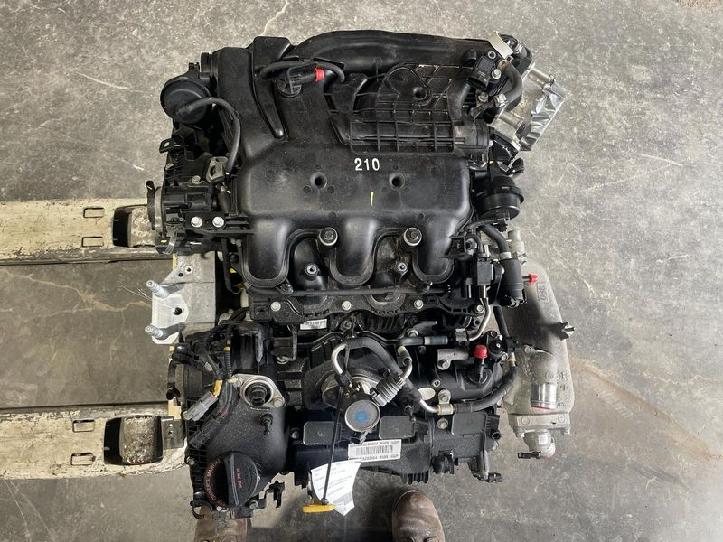 2020 Kia Telluride  Engine split (3.8l, vin c, 8th digit), fwd